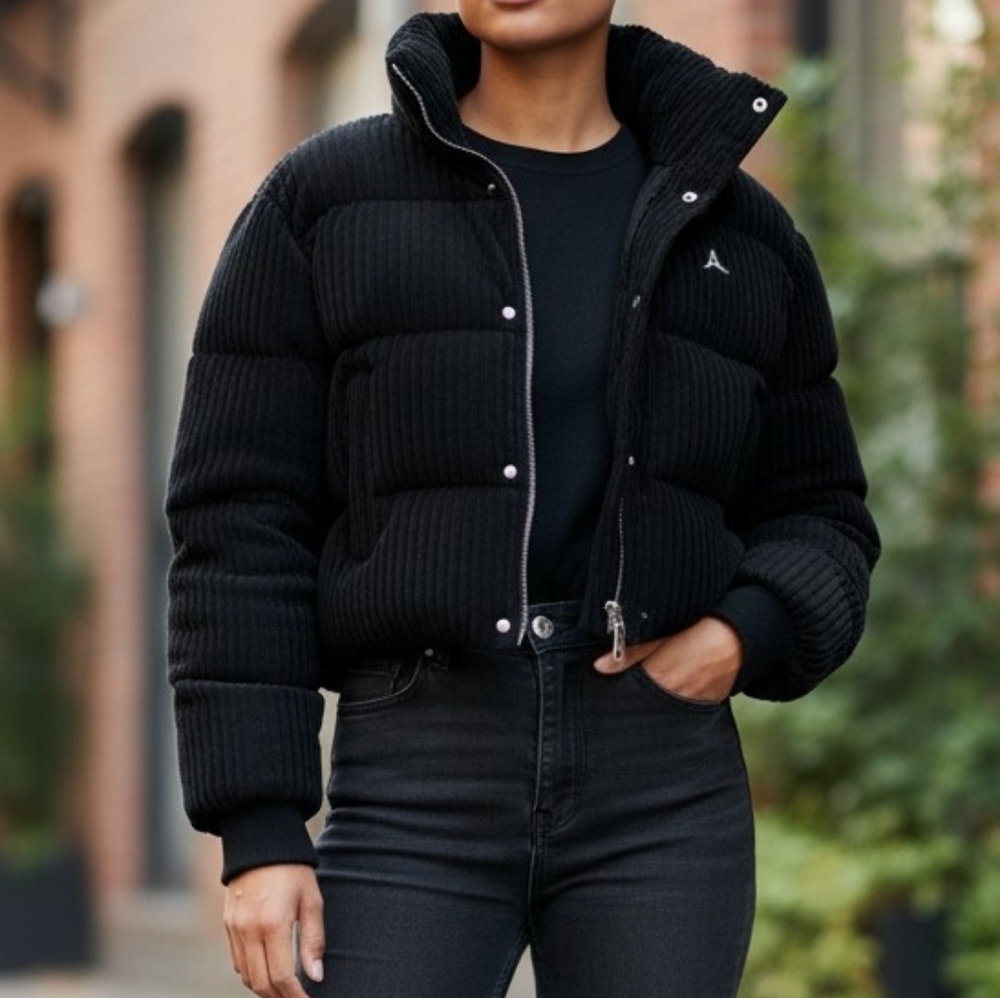 Maniere De Voir Corduroy Cropped Puffer Jacket Size 12 Black Luxe Parisian Chic